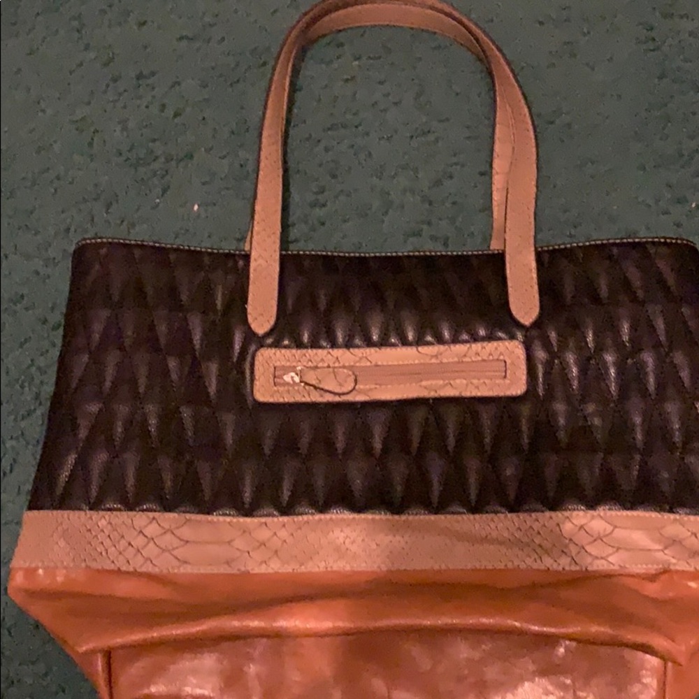 shoulder bag